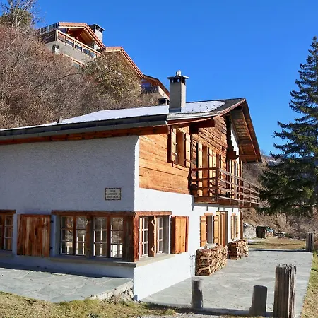 Magnifique Pour 10 Personnes A *